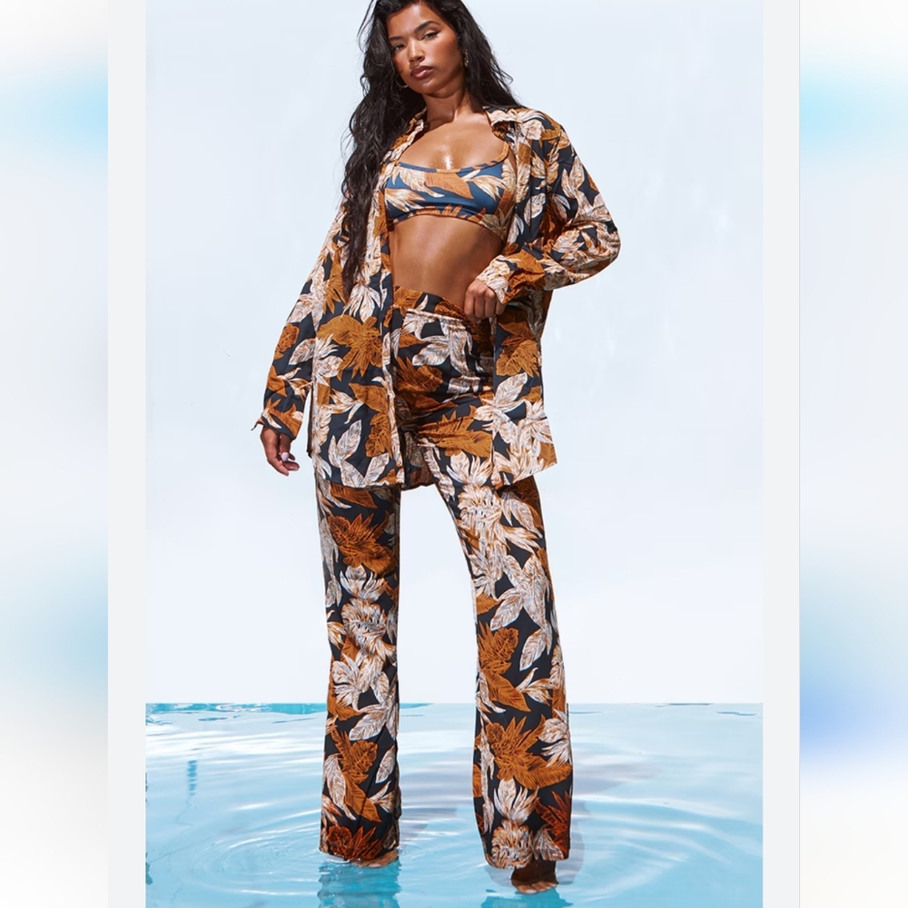 PrettyLittleThing Tropical Leaf Print Two-Piece Beach Set